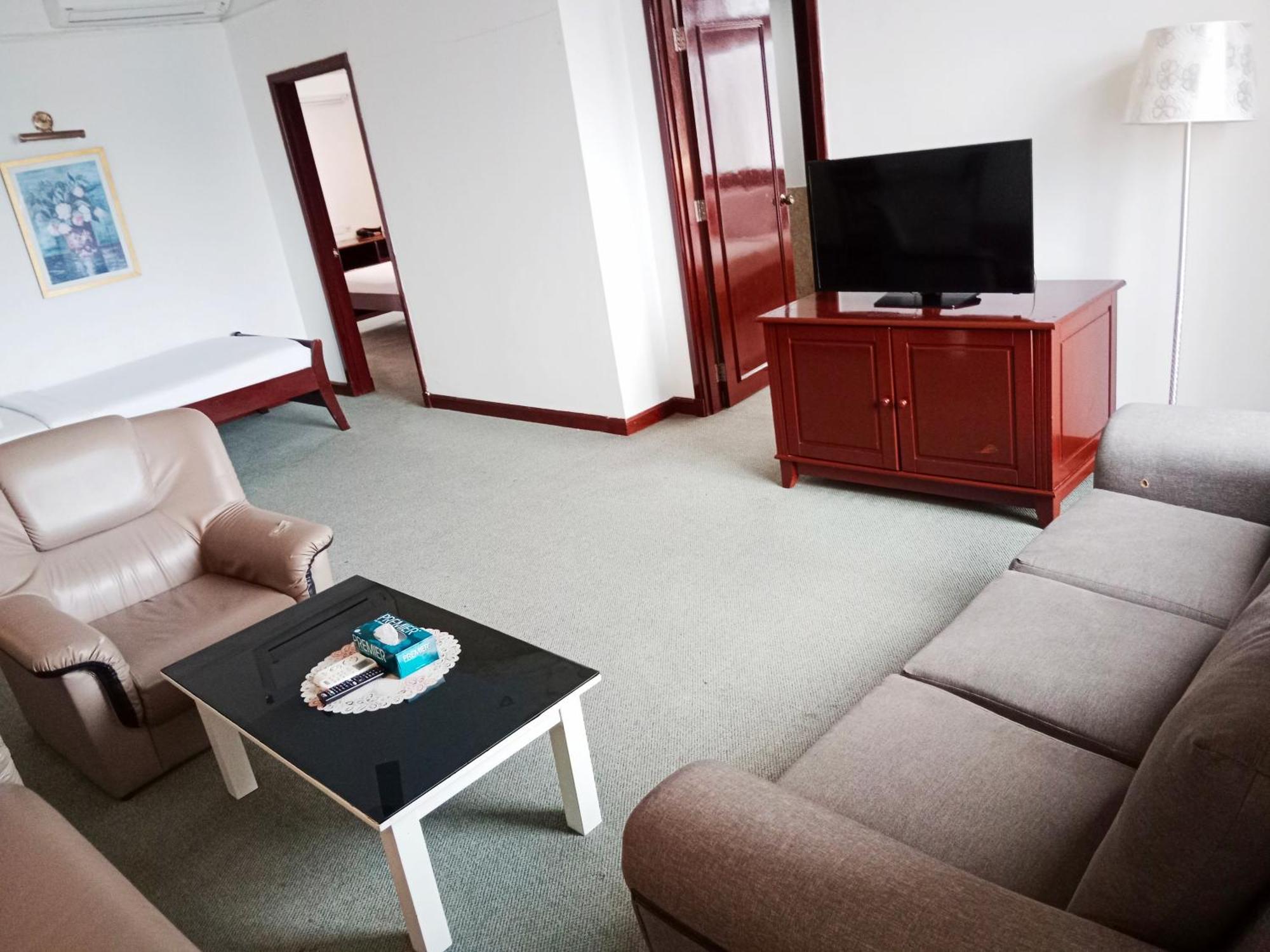 Apartment Kl Universal Service Suites At Times Square Kaula Lumpur Malaysia *