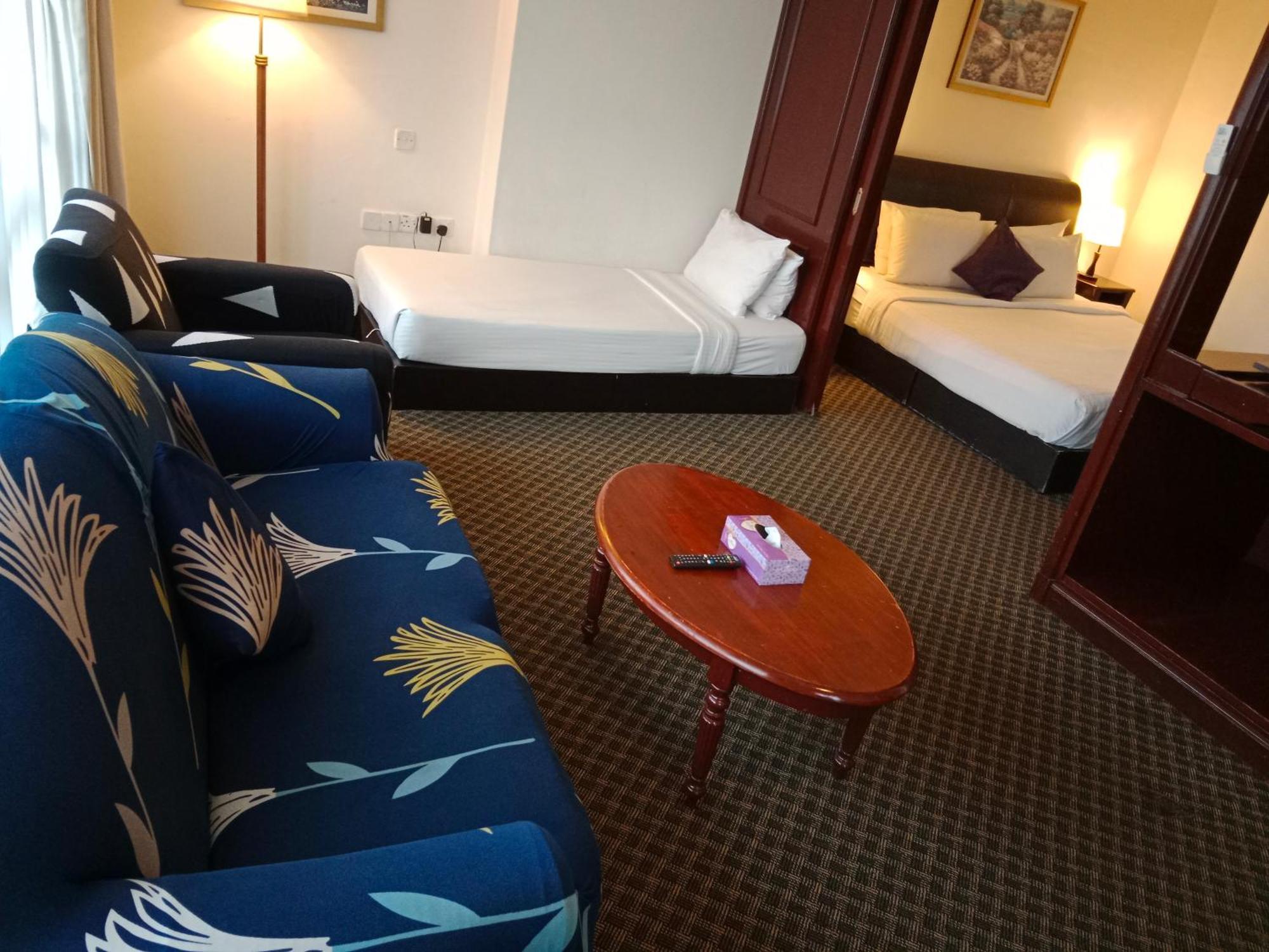 Kl Universal Service Suites At Times Square Kaula Lumpur Malaysia Pangsapuri Kuala Lumpur
