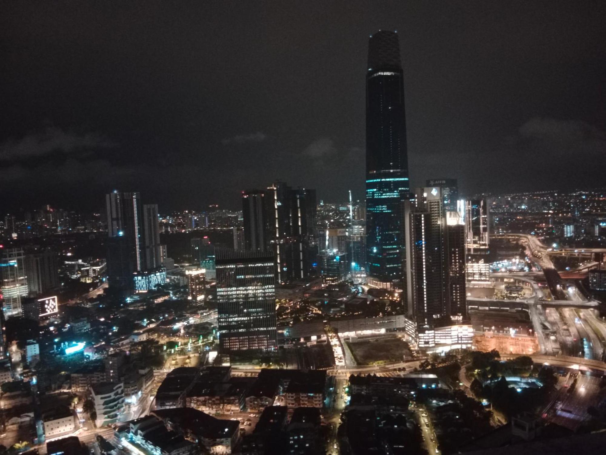 Kl Universal Service Suites At Times Square Kaula Lumpur Malaysia * Kuala Lumpur